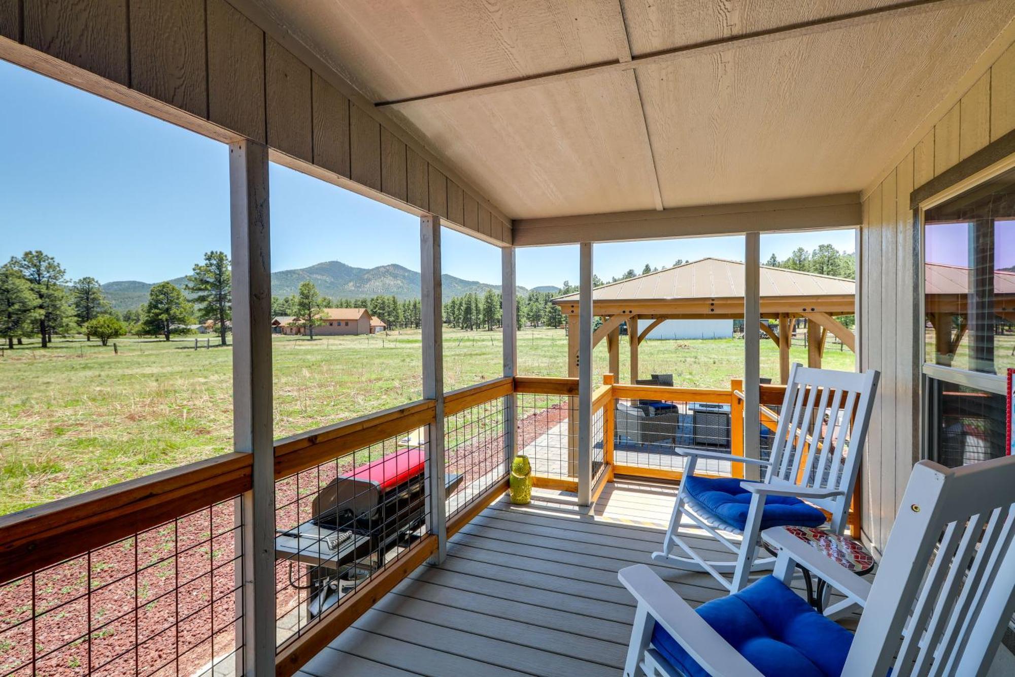 Williams Home With Fire Pit And Mountain Views! Exterior photo