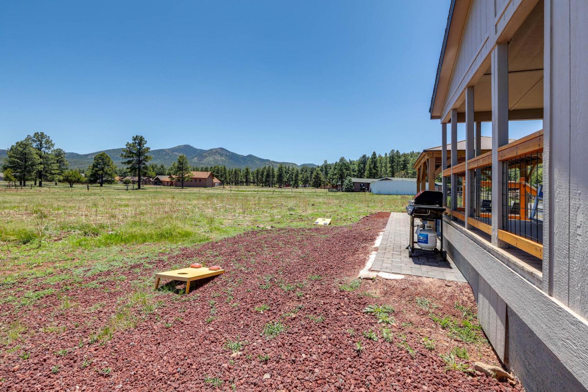 Williams Home With Fire Pit And Mountain Views! Exterior photo